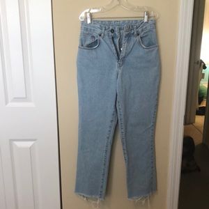 The Ragged Priest light wash distressed jeans sz26
